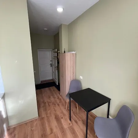 Smart & Quiet Center Apartment, Self Check-in, Tv & Wifi Apartment