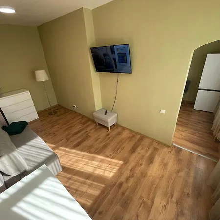 Apartment Smart & Quiet Center Apartment, Self Check-in, Tv & Wifi