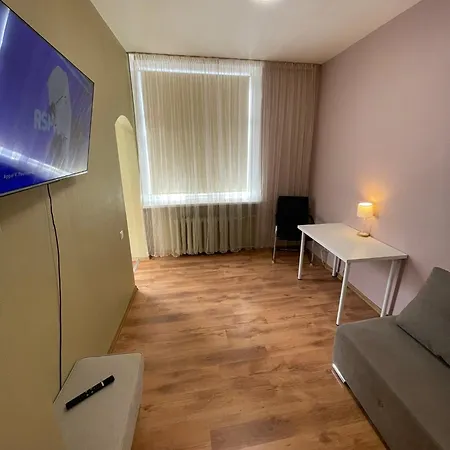 Smart & Quiet Center Apartment, Self Check-in, Tv & Wifi Apartment